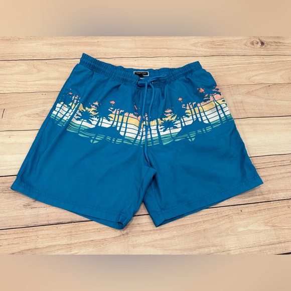 Club Room Blue and Green Swim men’s Trunks with Modern Design/size L - Picture 6 of 8